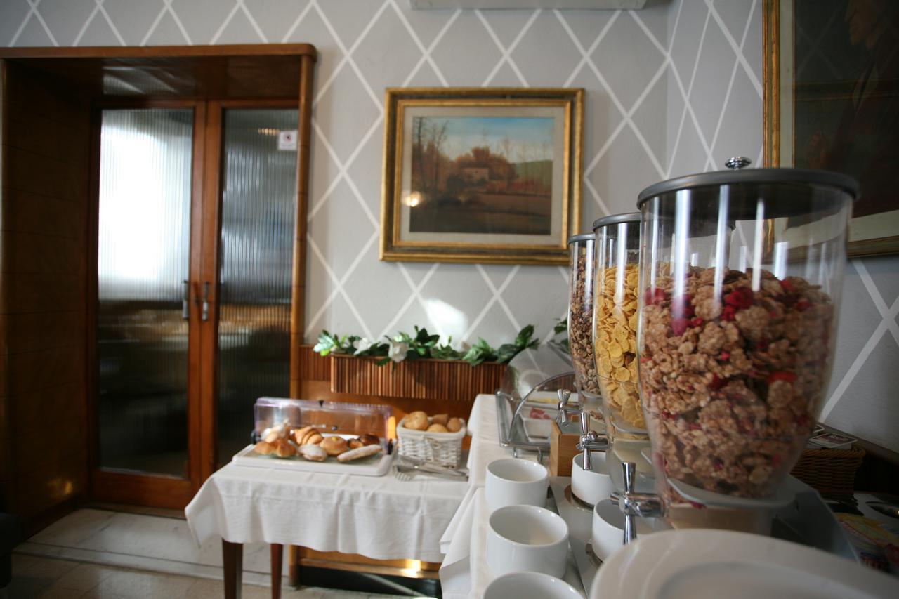 Hotel Il Sole Empoli Exterior foto